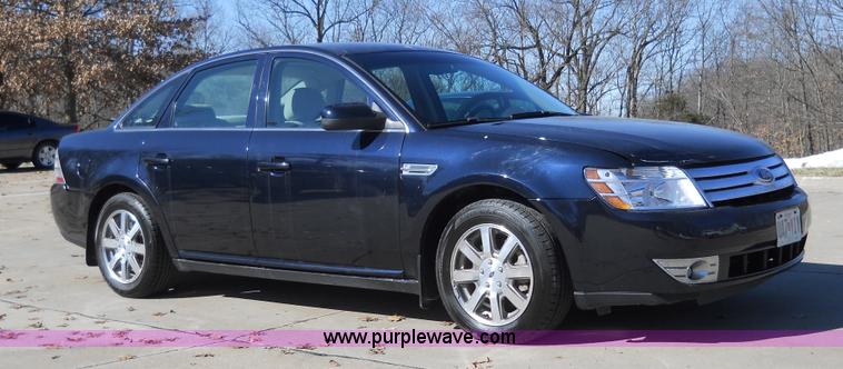 image for item 7779 2008 Ford Taurus SEL