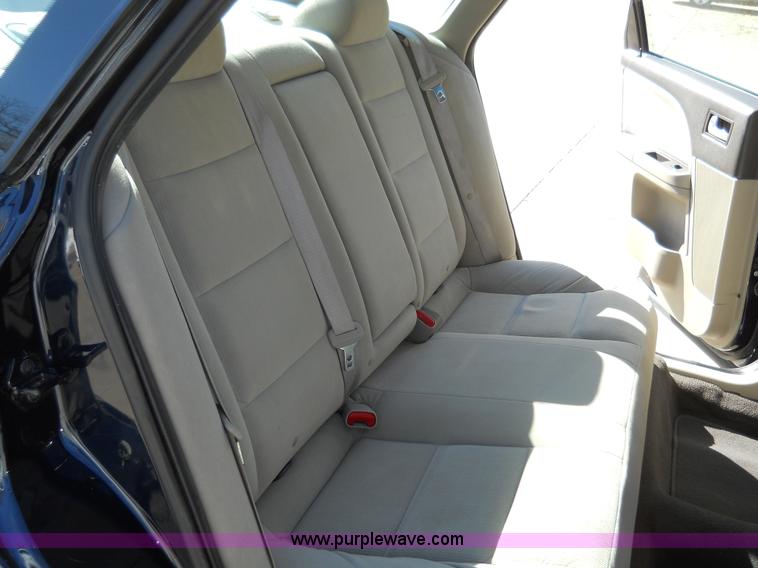 image for item 7779 2008 Ford Taurus SEL