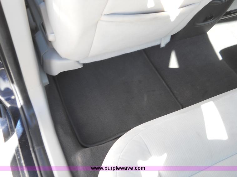 image for item 7779 2008 Ford Taurus SEL