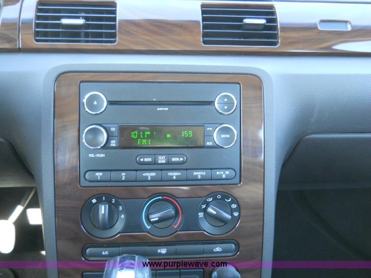 image for item 7779 2008 Ford Taurus SEL
