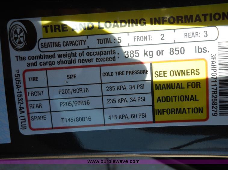 image for item 7780 2007 Ford Fusion SE