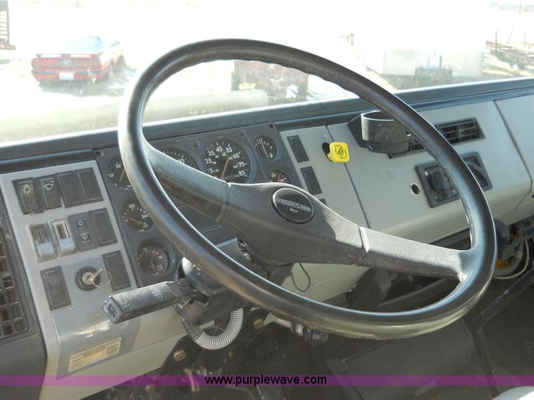 image for item 7820 1995 Freightliner FL60 insulated box truck