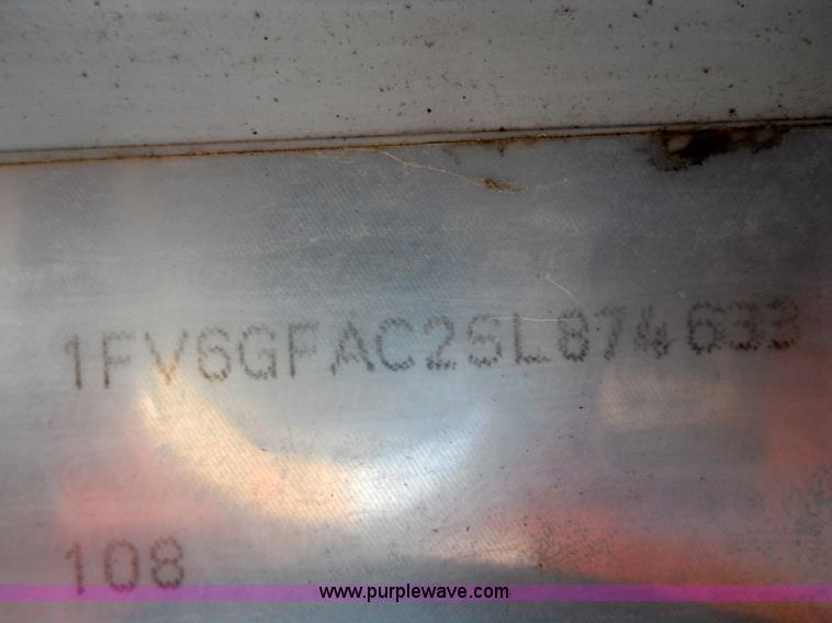 image for item 7820 1995 Freightliner FL60 insulated box truck