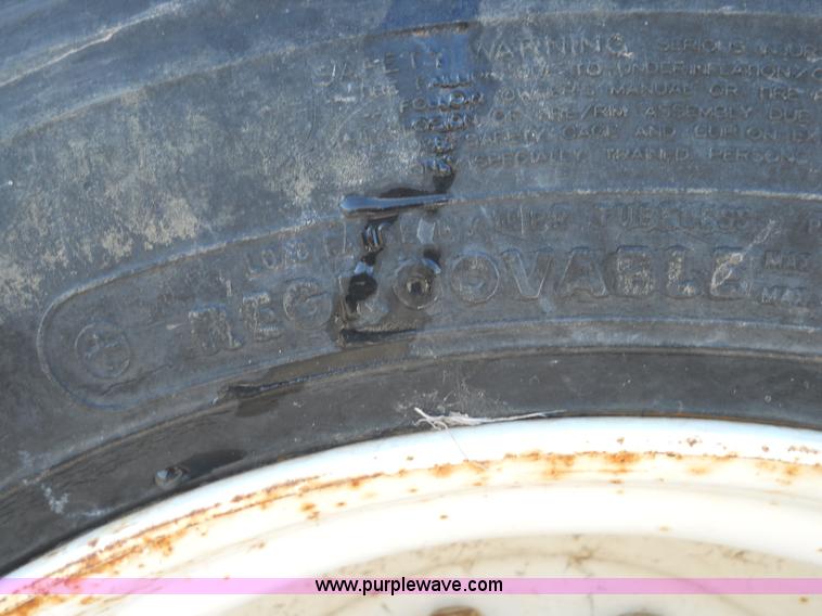 image for item 7820 1995 Freightliner FL60 insulated box truck