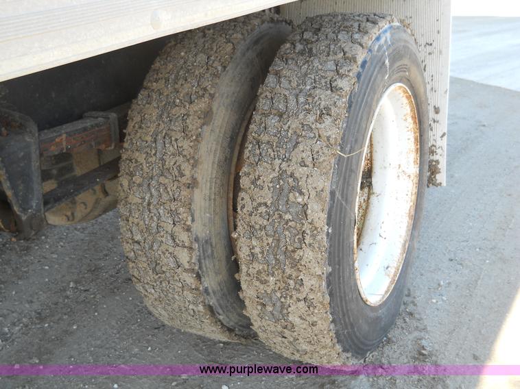 image for item 7820 1995 Freightliner FL60 insulated box truck