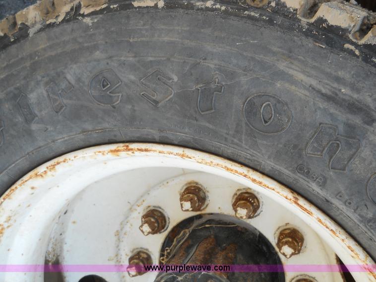 image for item 7820 1995 Freightliner FL60 insulated box truck