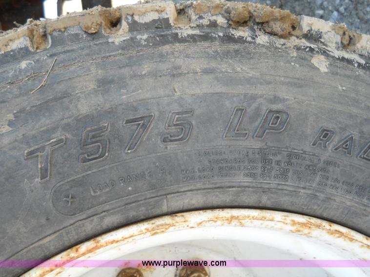 image for item 7820 1995 Freightliner FL60 insulated box truck