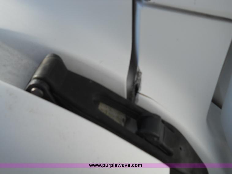 image for item 7820 1995 Freightliner FL60 insulated box truck