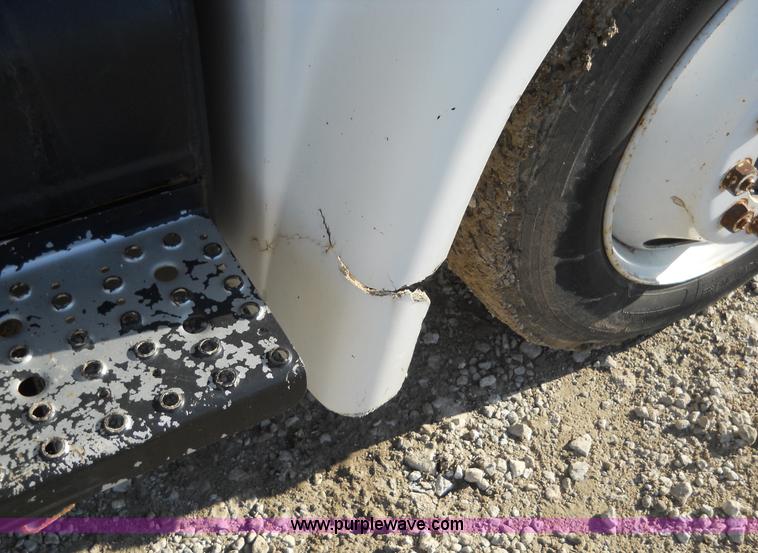 image for item 7820 1995 Freightliner FL60 insulated box truck