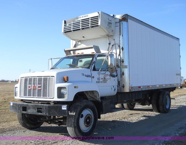 image for item 7821 1992 GMC Topkick insulated box truck