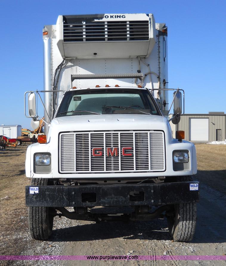 image for item 7821 1992 GMC Topkick insulated box truck