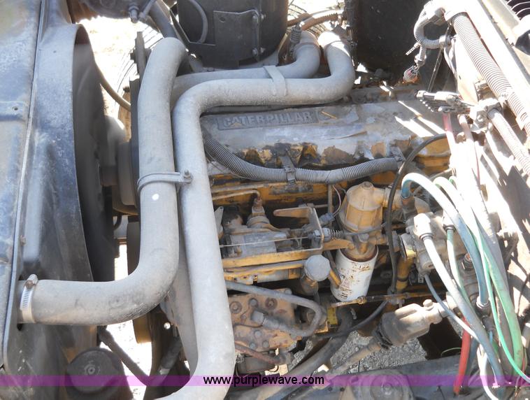 image for item 7821 1992 GMC Topkick insulated box truck