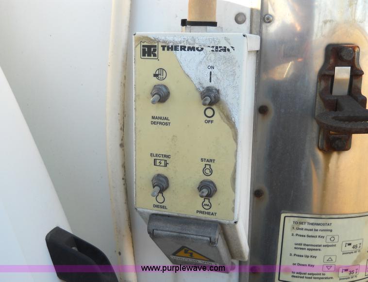 image for item 7821 1992 GMC Topkick insulated box truck