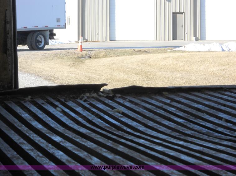 image for item 7821 1992 GMC Topkick insulated box truck