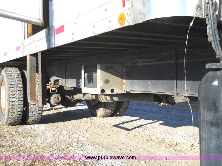 image for item 7821 1992 GMC Topkick insulated box truck