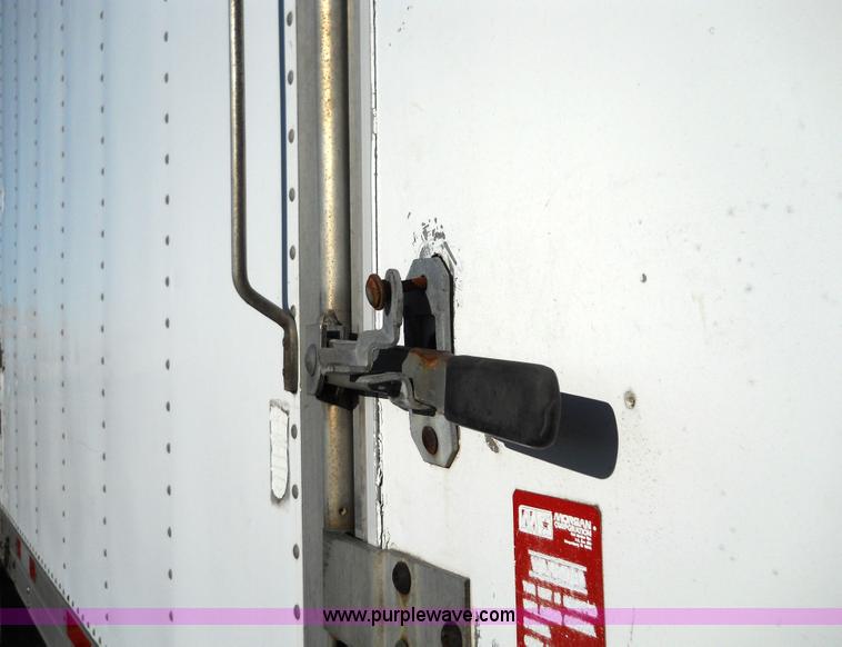 image for item 7821 1992 GMC Topkick insulated box truck