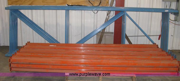 image for item 8026 Pallet racking