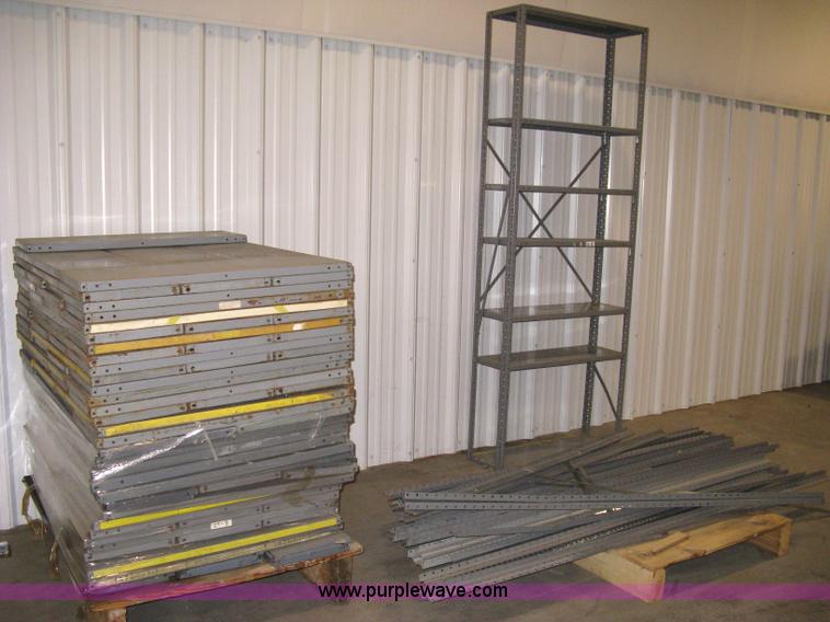 image for item 8032 Metal shelving assortment