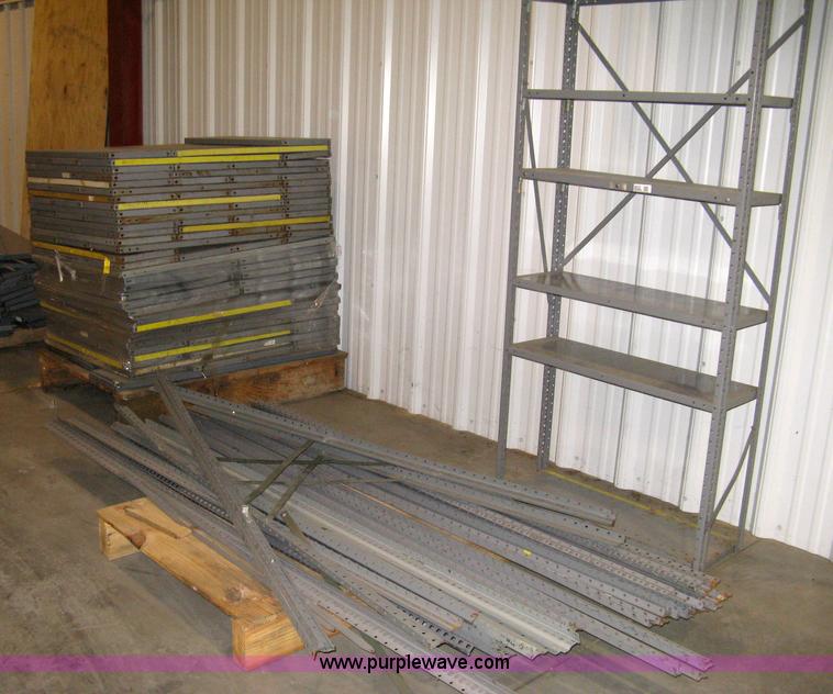 image for item 8032 Metal shelving assortment