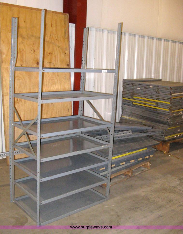 image for item 8032 Metal shelving assortment