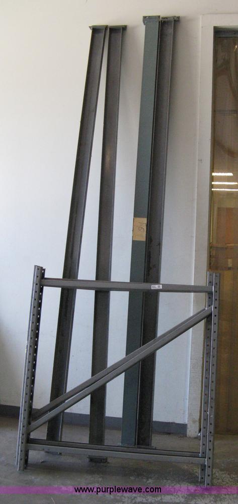 image for item 8037 Pallet racking