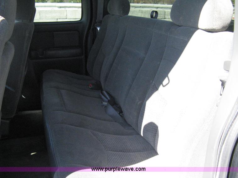 image for item 8219 2003 Chevrolet Silverado C1500 extended cab pickup truck