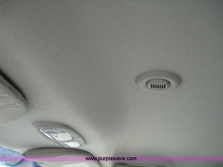 image for item 8221 2006 Chevrolet TrailBlazer LS SUV