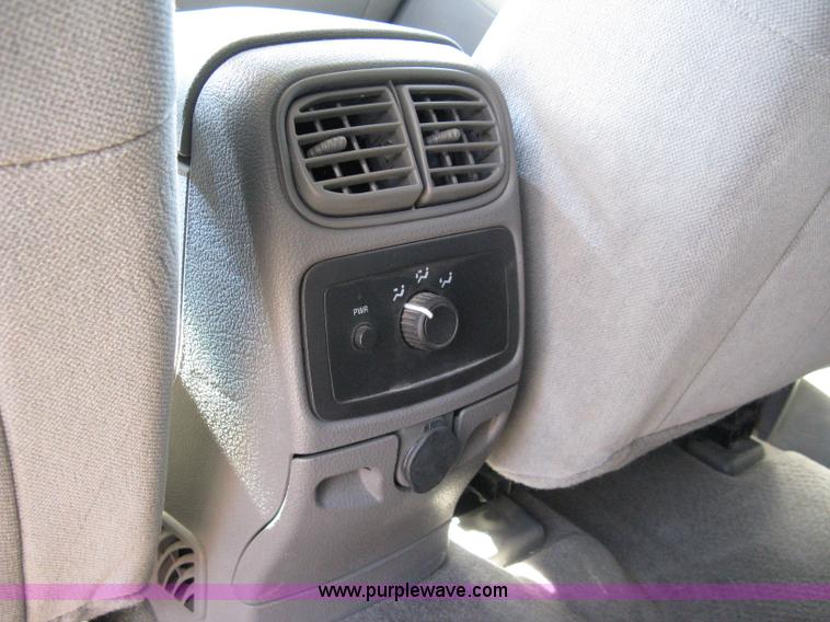 image for item 8221 2006 Chevrolet TrailBlazer LS SUV