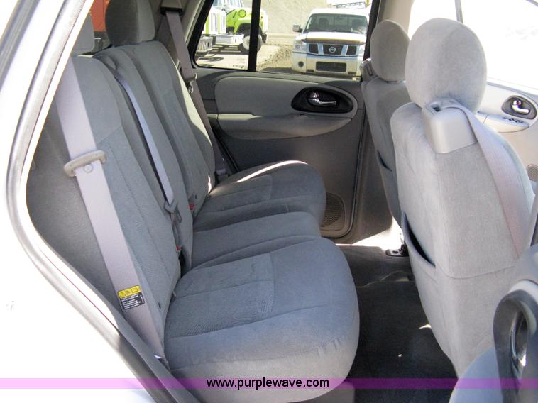 image for item 8221 2006 Chevrolet TrailBlazer LS SUV