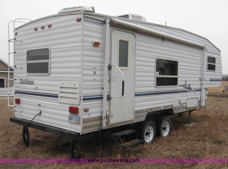 image for item 9134 2002 Dutchman 25QB fifth wheel camper