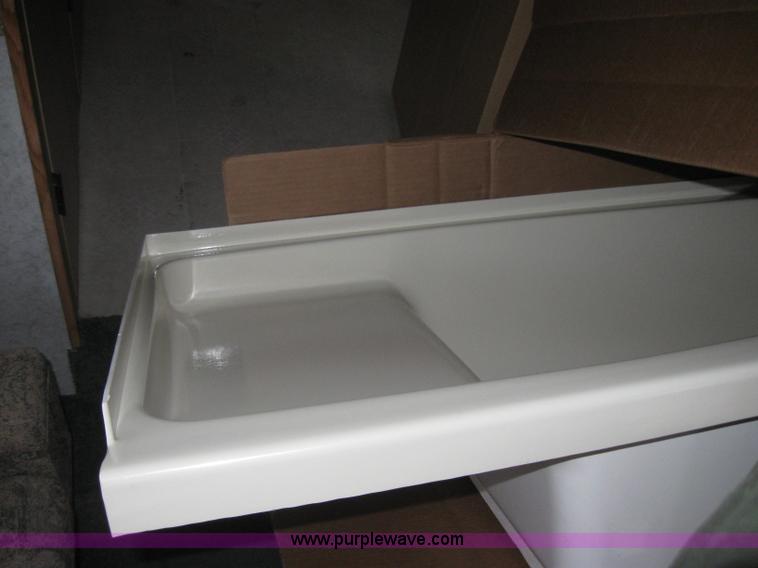 image for item 9134 2002 Dutchman 25QB fifth wheel camper