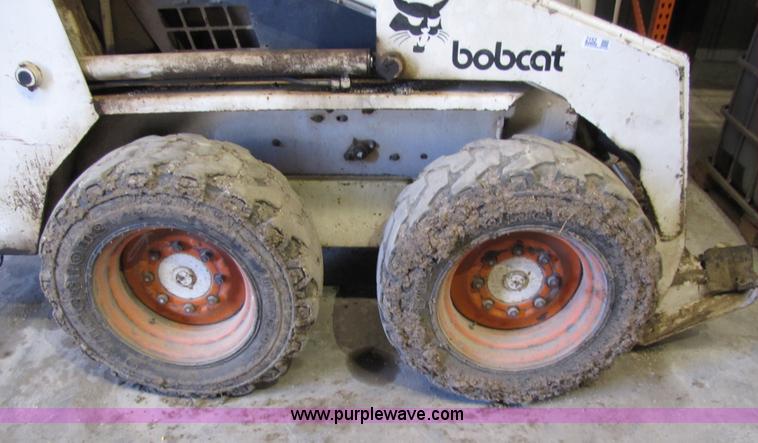 image for item 2152 Bobcat 743 skid steer