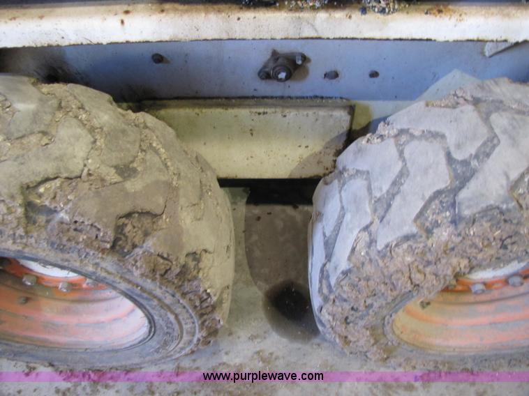 image for item 2152 Bobcat 743 skid steer