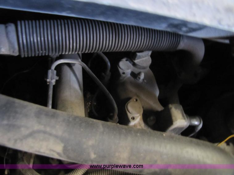 image for item 2152 Bobcat 743 skid steer