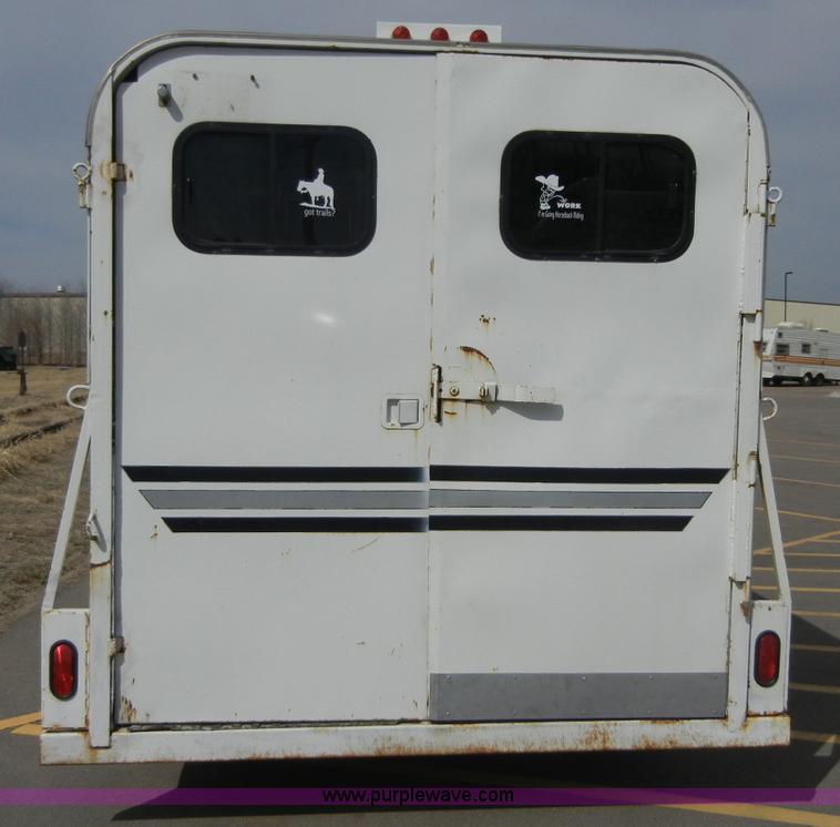 image for item 2191 1985 Lazy N 28' fifth wheel gooseneck horse trailer with living quarters