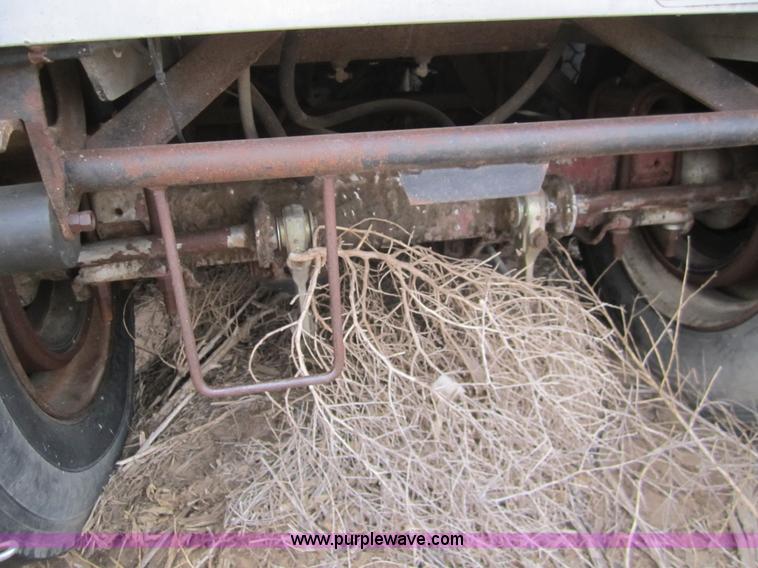 image for item 2994 1983 Merritt 48' cattle pot trailer