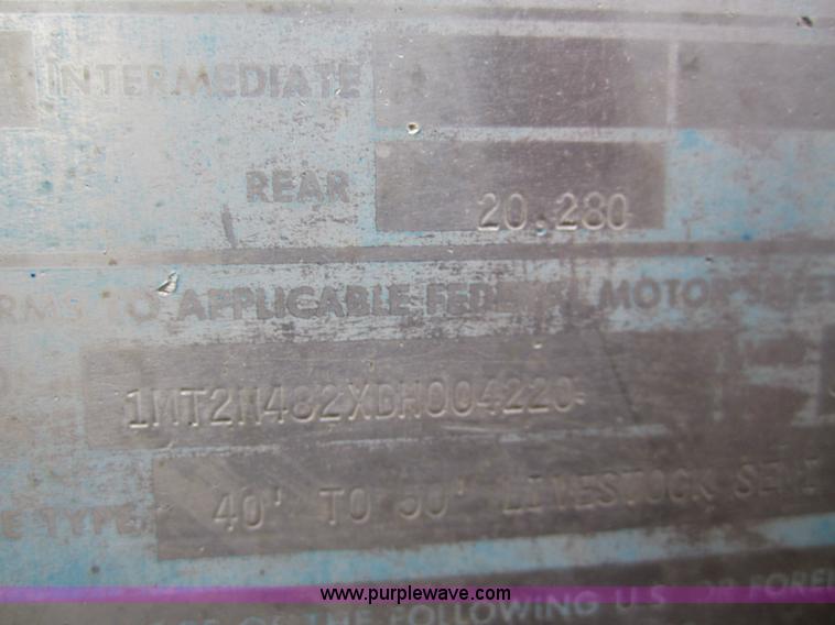 image for item 2994 1983 Merritt 48' cattle pot trailer