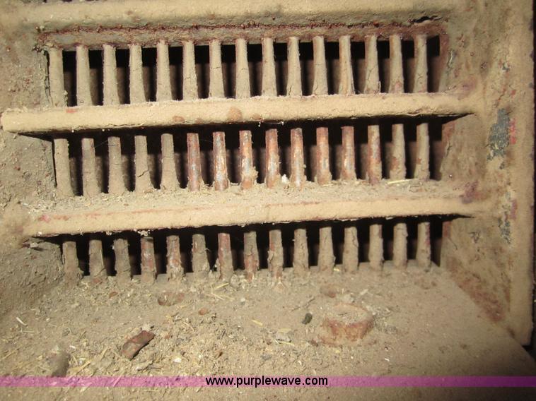 image for item 2996 1999 Case 2388 combine