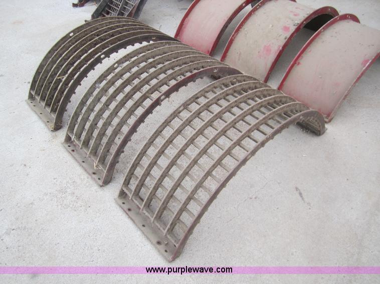 image for item 2996 1999 Case 2388 combine