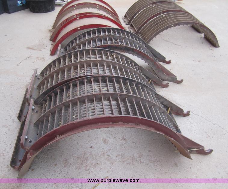 image for item 2996 1999 Case 2388 combine