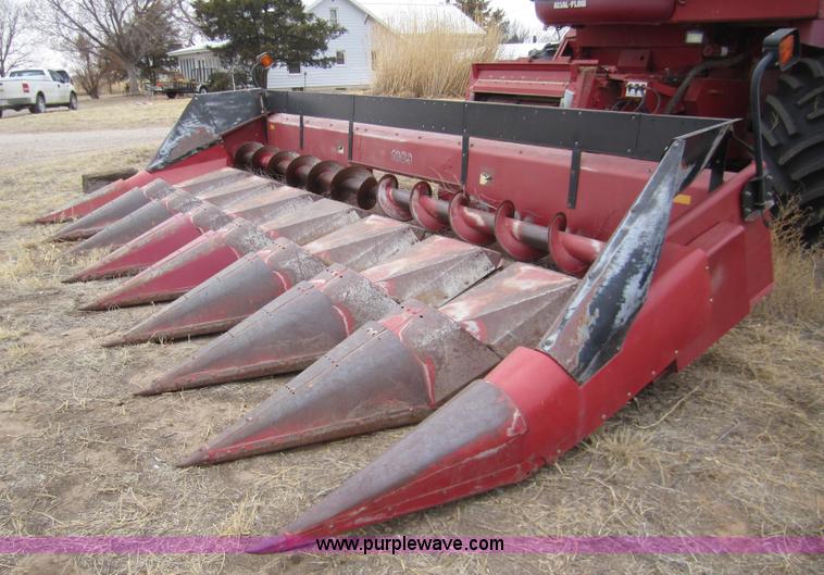 image for item 2997 1995 Case 1083 eight row corn header