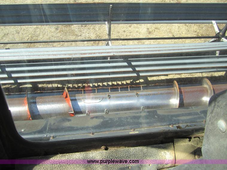 image for item 3001 1979 Gleaner L2 combine