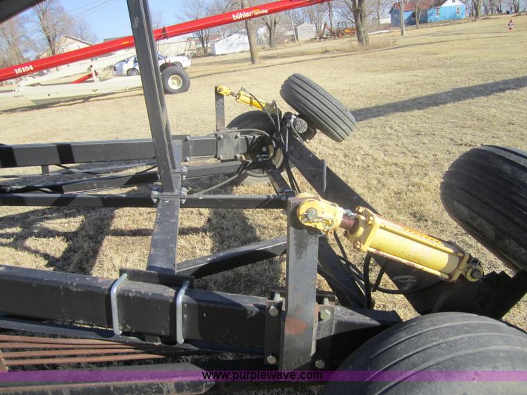 image for item 3196 Batco PS2500 95' grain conveyor