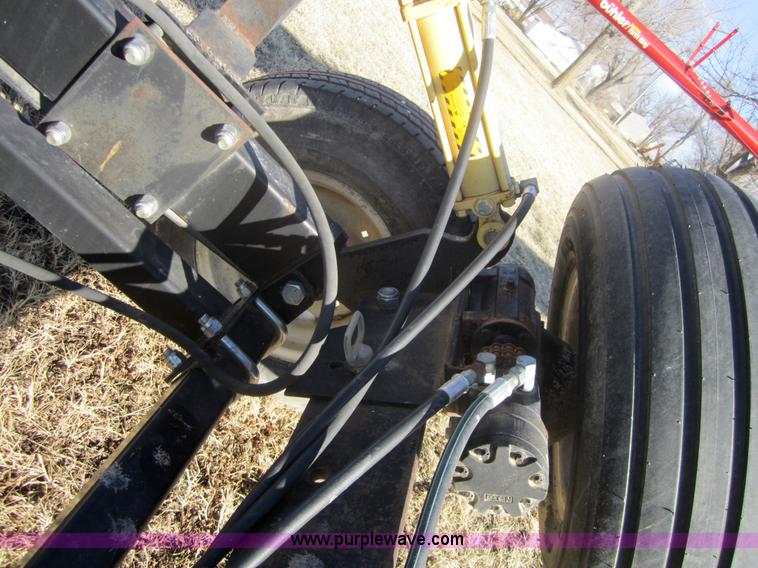 image for item 3196 Batco PS2500 95' grain conveyor