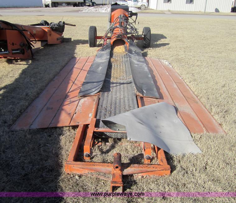 image for item 3196 Batco PS2500 95' grain conveyor