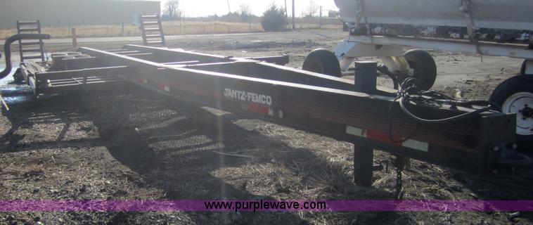 image for item 3198 1990 Jantz-femco 2812 combine trailer