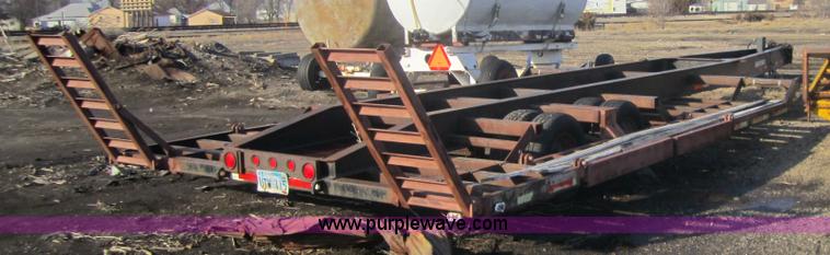 image for item 3198 1990 Jantz-femco 2812 combine trailer