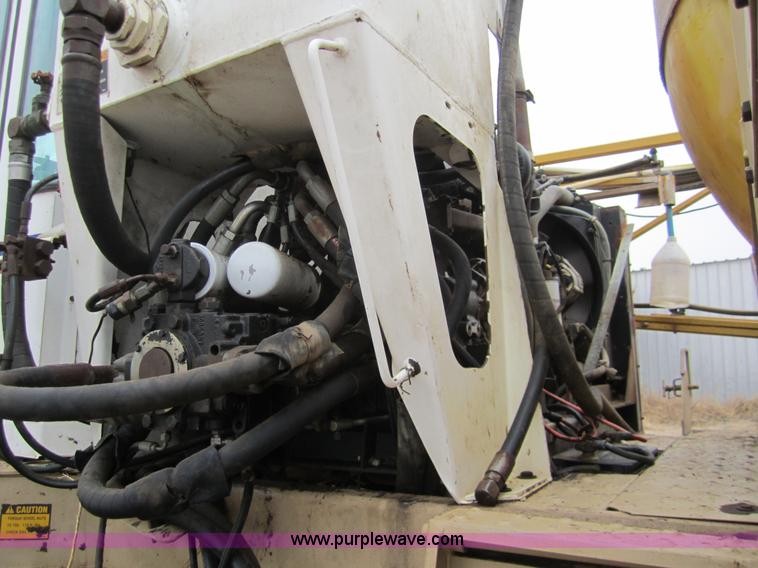 image for item 3347 Tyler Patriot 150 self propelled sprayer