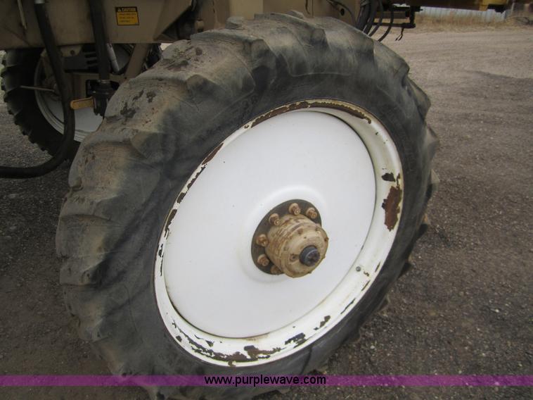 image for item 3347 Tyler Patriot 150 self propelled sprayer