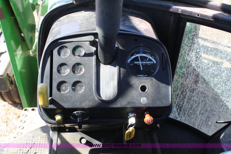 image for item 4934 1978 John Deere 4640 tractor with loader